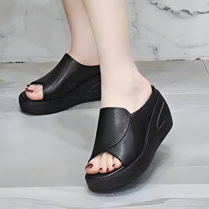 Xénia – minimalista elegáns ortopéd szandál