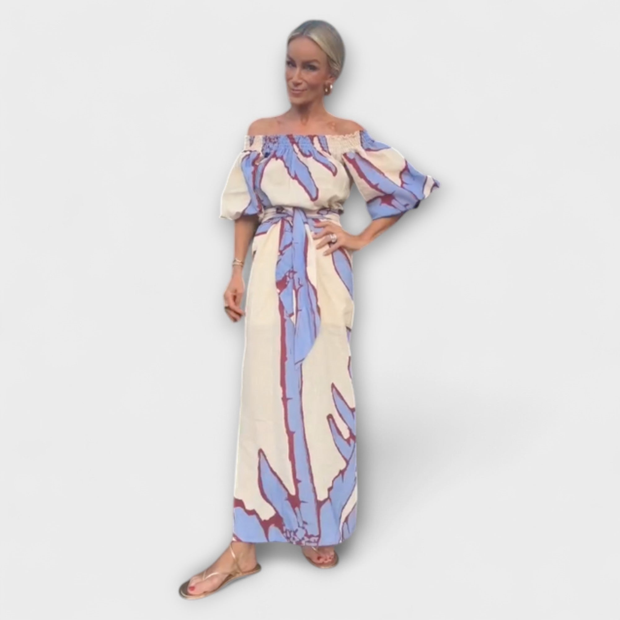 Mónika - Maxi Ruha