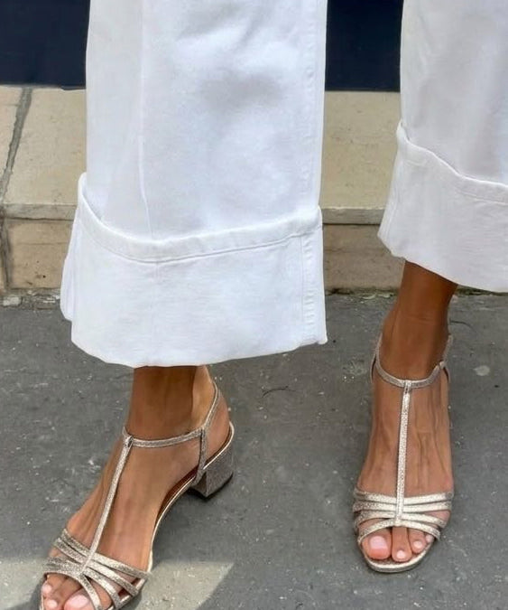 Aletta | Arany Szandál Hétköznapi Elegancia