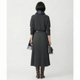 Dalma - Kötött Pulóver és Pliszírozott Szoknya Szett
