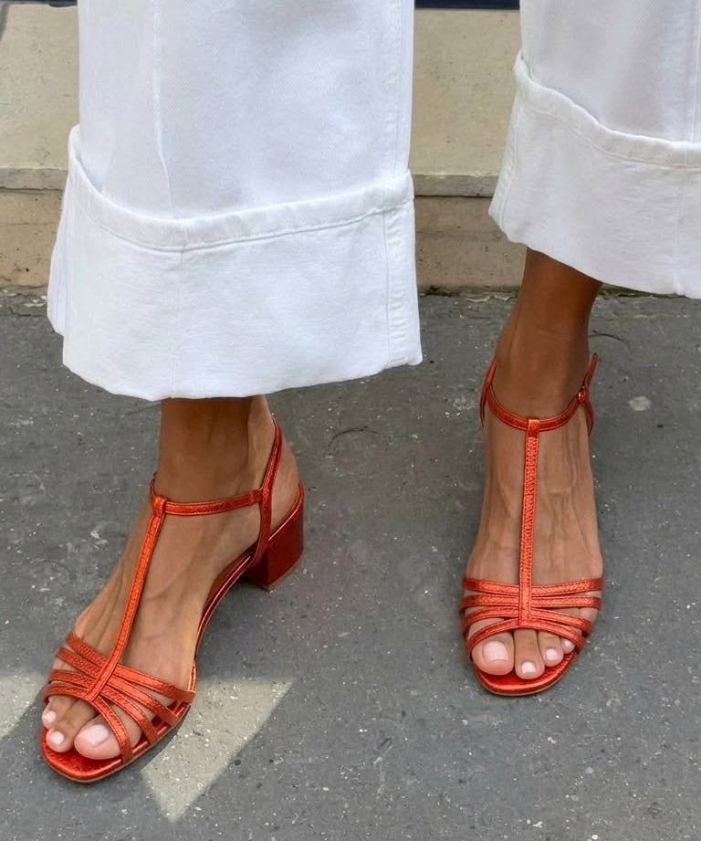 Aletta | Arany Szandál Hétköznapi Elegancia