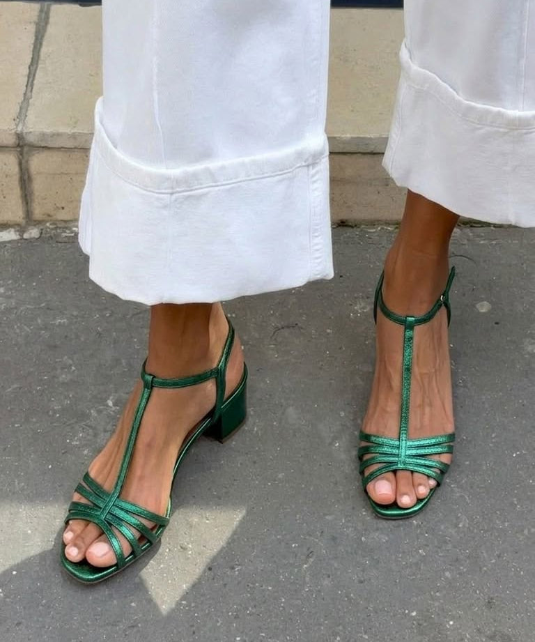 Aletta | Arany Szandál Hétköznapi Elegancia