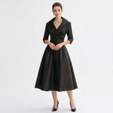 Ildikó – Elegáns Vintage Ruha