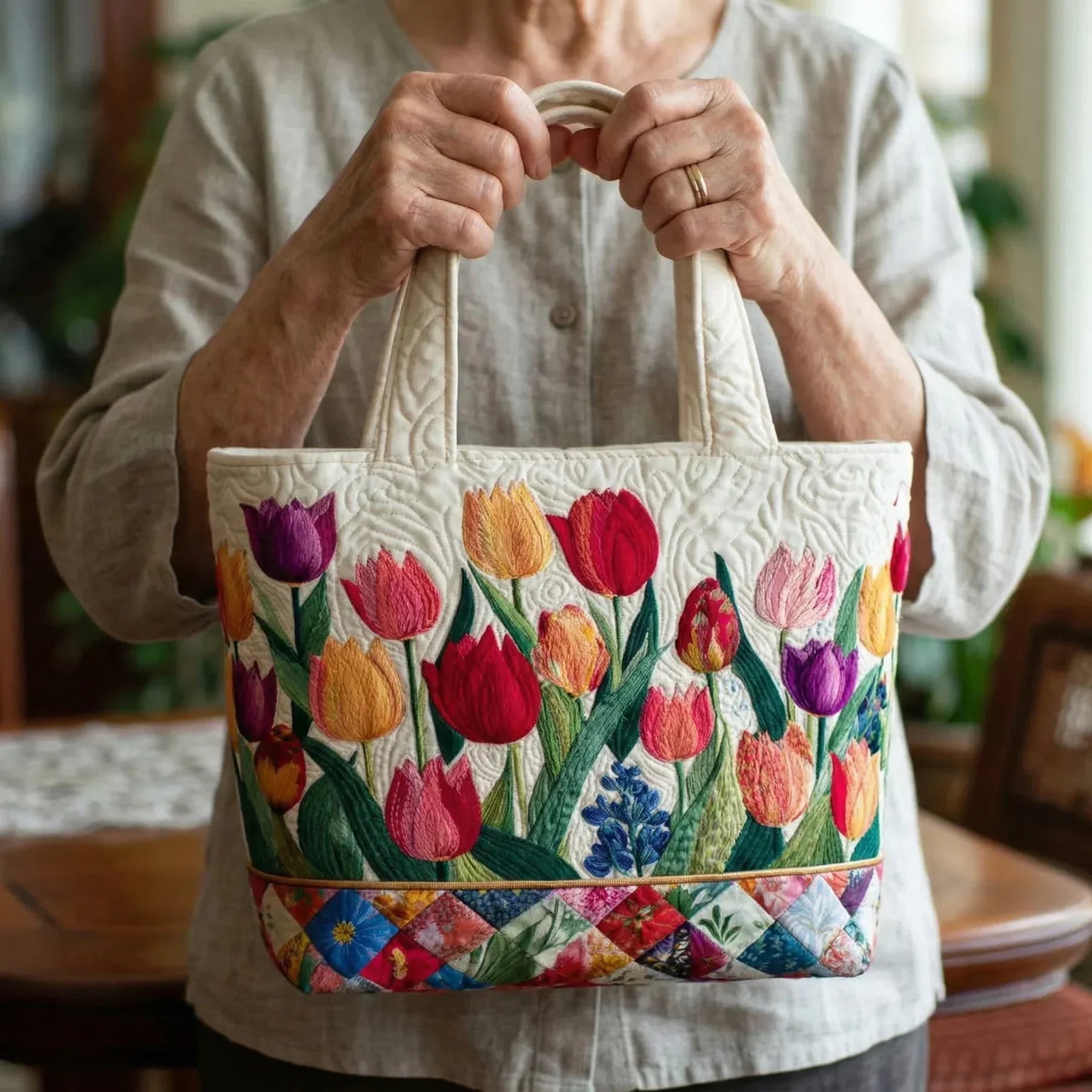 Kézzel készített steppelt táska – Tulipánkert