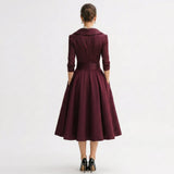 Ildikó – Elegáns Vintage Ruha